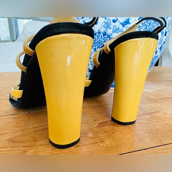 PRADA Black Suede Yellow Patent Block Heel Slingback Sandals 9.5-10/ EU 40 - Picture 8 of 8